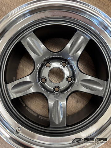 Volk Racing 21C 18x9.5 +22 /18x10.5 +30 5x112 Dark Gunmetal / Rim DC (Set of 4) WK2X22MVC/WK2AC30MVC