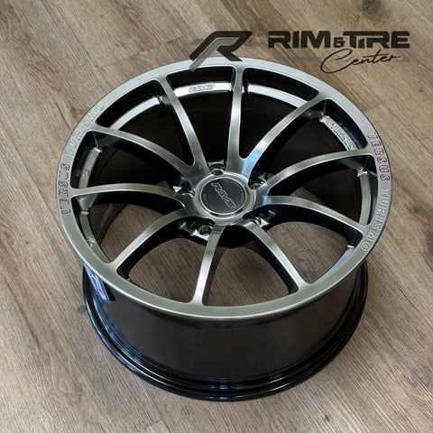 Rays Versus VT125S 18x9.5 +38 5x120 Grace Silver (Set of 4) WT1X38WQNK