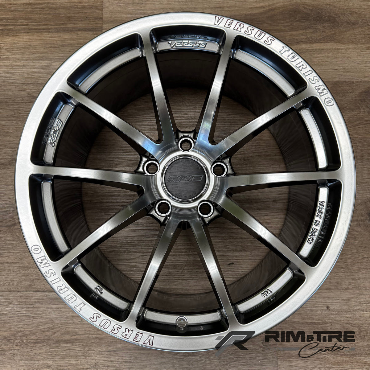 Rays Versus VT125S 18x9.5 +38 5x120 Grace Silver (Set of 4) WT1X38WQNK