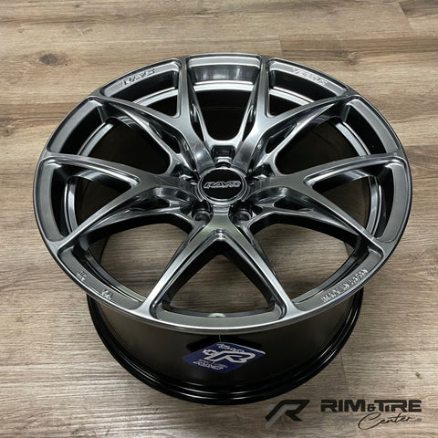 Rays Versus VV21S 18x9.5 +38 5x120 Grace Silver (Set of 4) WT2X38WQNK