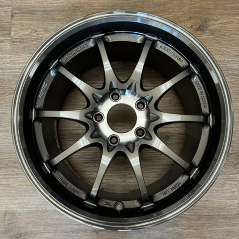 Volk Racing CE28 SL 17x9.5 +46 5x114.3 Pressed Graphite (Set of 4) WV2R46EPG