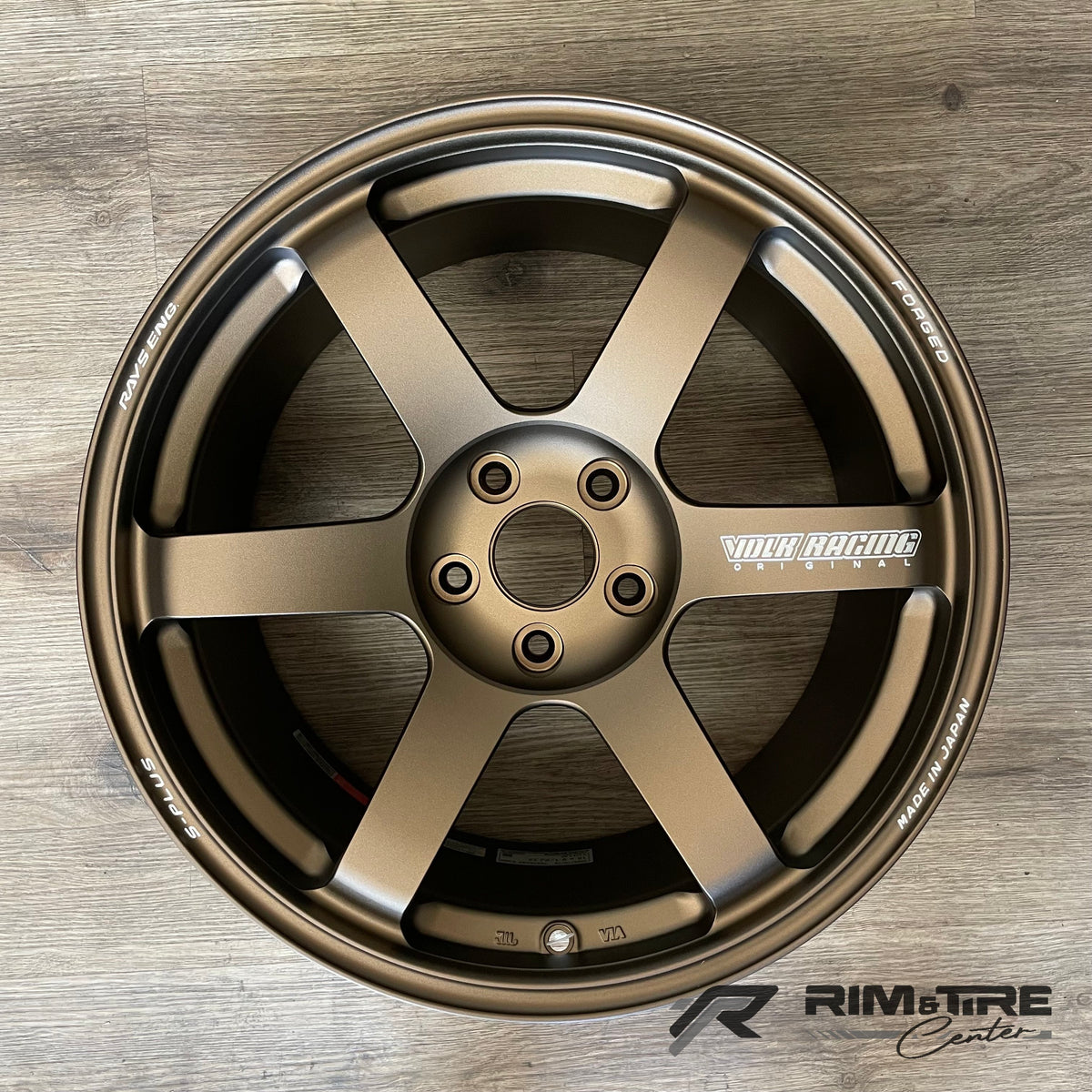 Volk Racing TE37 Saga S-Plus 18x9.5 +20 5x120 Bronze (Set of 4) WVDG2X20WA