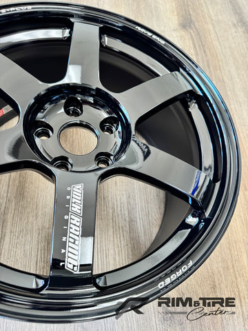 Volk TE37 Saga S-Plus 18x9.5 +38 5x114.3 Gloss Black (Set of 4) WVDG2X38E9