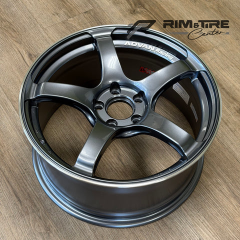 Advan Racing TC4 18x8.5 +45 5x112 Gunmetallic & Ring (Set of 4) YAD8H45MGMR