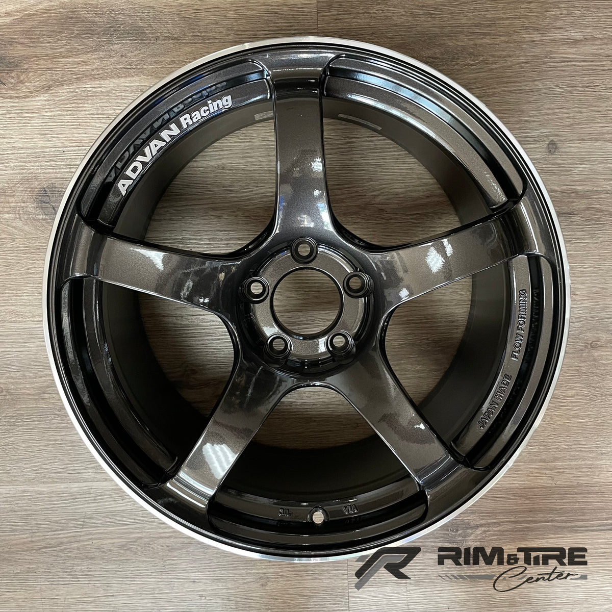 Advan TC-4 18x9.5 +45 5x114.3 Racing Black Gunmetallic & Ring (Set of 4) YAD8J45EBGR