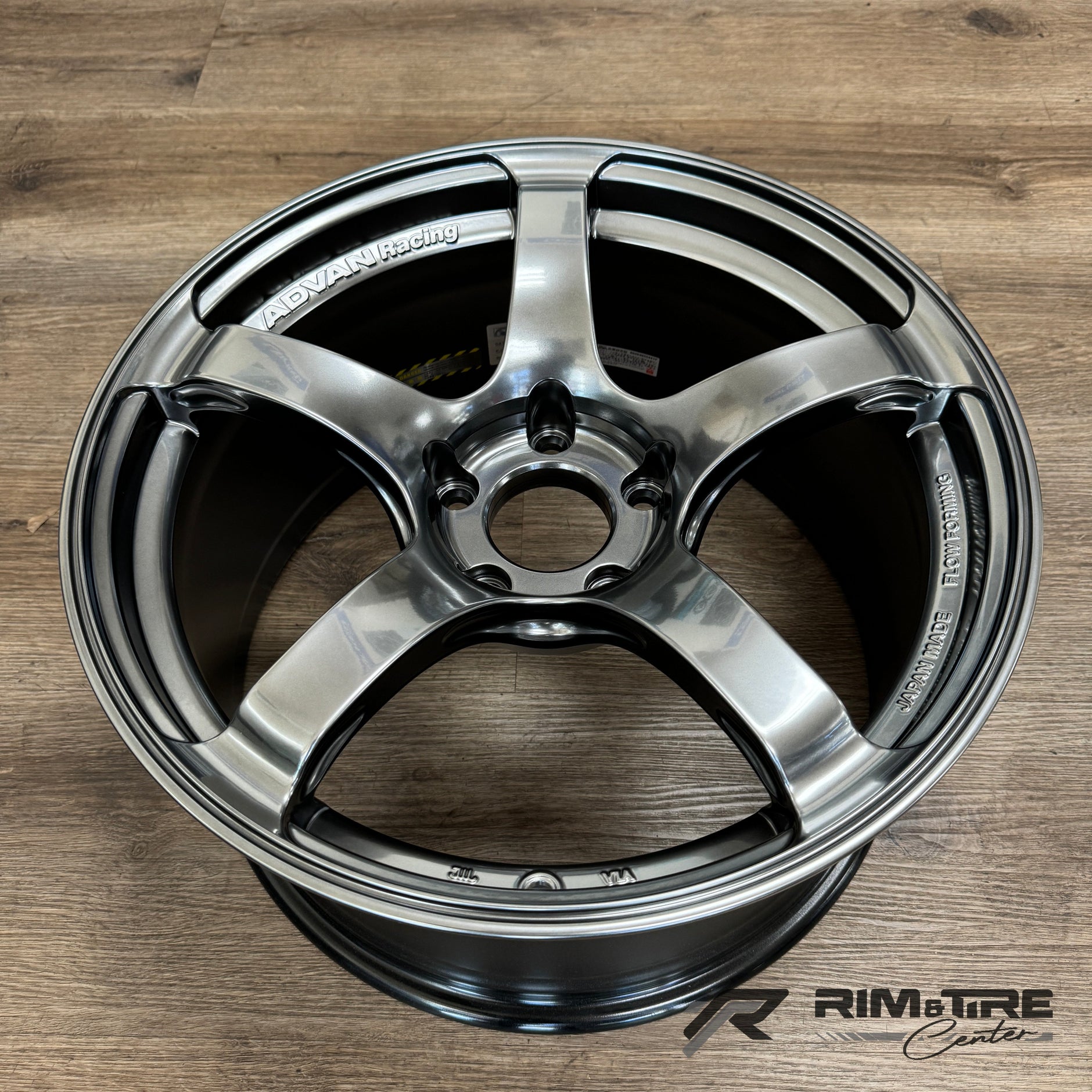 Advan Racing – Rim and Tire Center