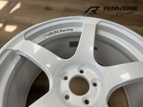 Advan Racing TC4 18x9.5 +45 5x120 White Mtallic & Ring (Set of 4) YAD8J45WWMR