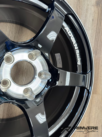 Advan Racing TC4 SE 17x9 +45 5x114.3 Racing Gloss Black & Diamond Cut (Set of 4) YADS7I45EBF