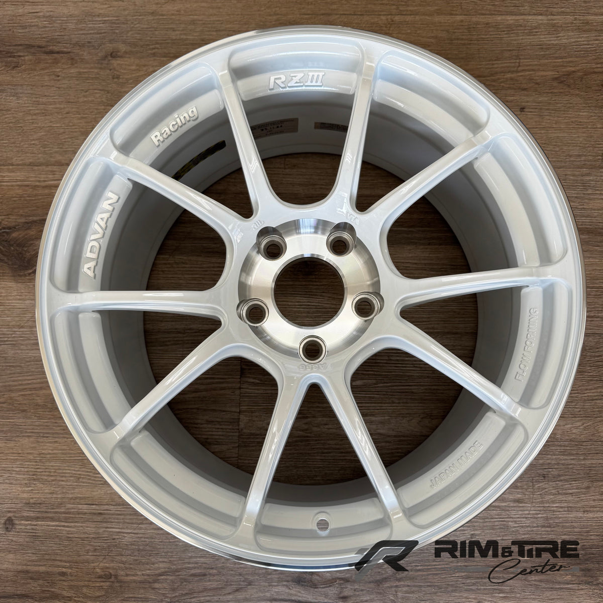 Advan RZIII 18x9.5 +45 5x120 Racing White & Diamond Cut (Set of 4